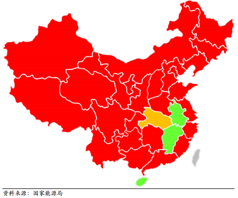 國家去產(chǎn)能政策明確，直指煤電行業(yè)自2016年，國家發(fā)改委、能源局反復(fù)發(fā)布文件提示煤電行業(yè)產(chǎn)能過剩風(fēng)險(xiǎn)，逐步明確去產(chǎn)能方向與措施。明確“建立煤電規(guī)劃建設(shè)風(fēng)險(xiǎn)預(yù)警機(jī)制”，明確“2020年全國煤電裝機(jī)規(guī)模力爭控制在11億千瓦以內(nèi)”和“力爭淘汰火電落后產(chǎn)能2000萬千瓦以上”