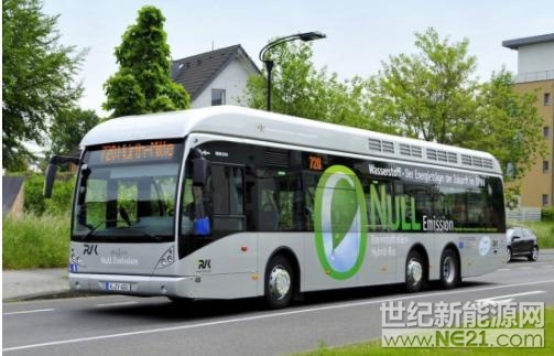 范胡爾（Van Hool）與RVK Köln、WSW Wuppertal簽訂了一份大合同，向其供應40輛最新款氫燃料客車。



兩家公司的訂購數(shù)量分別為30輛及10輛，目前是歐洲最大的一筆氫能源車訂單